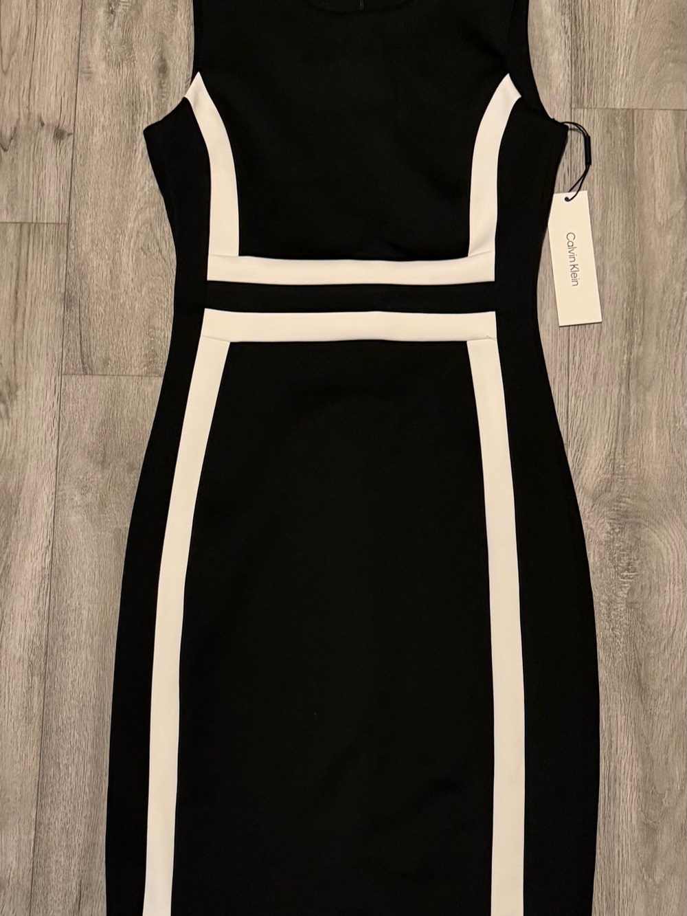 Calvin Klein Women’s Size 2 Colorblock Sheath Dress Black & White